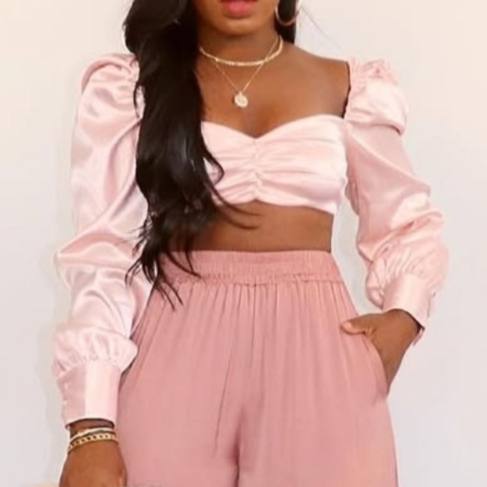 NWT Elegant Pink Satin Crop Top Sz M
